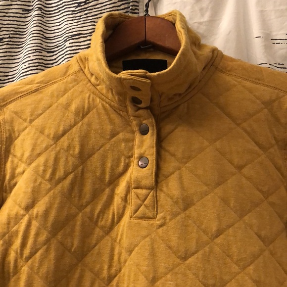 Marmot Women's Roice Long-Sleeve Pullover Sz. M Gold - Picture 4 of 11